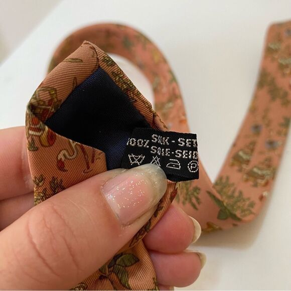 FERRAGAMO Vintage Silk Novelty Jungle Safari Monkey Ostrich Print Neck Tie Tan - Picture 6 of 8